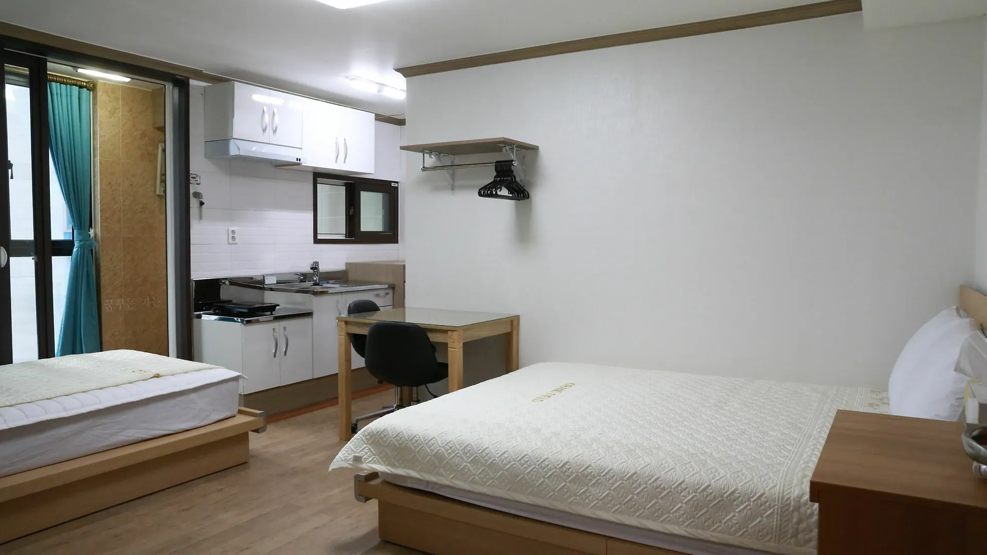 Grand Field Residence Hostel Seoul Hotel