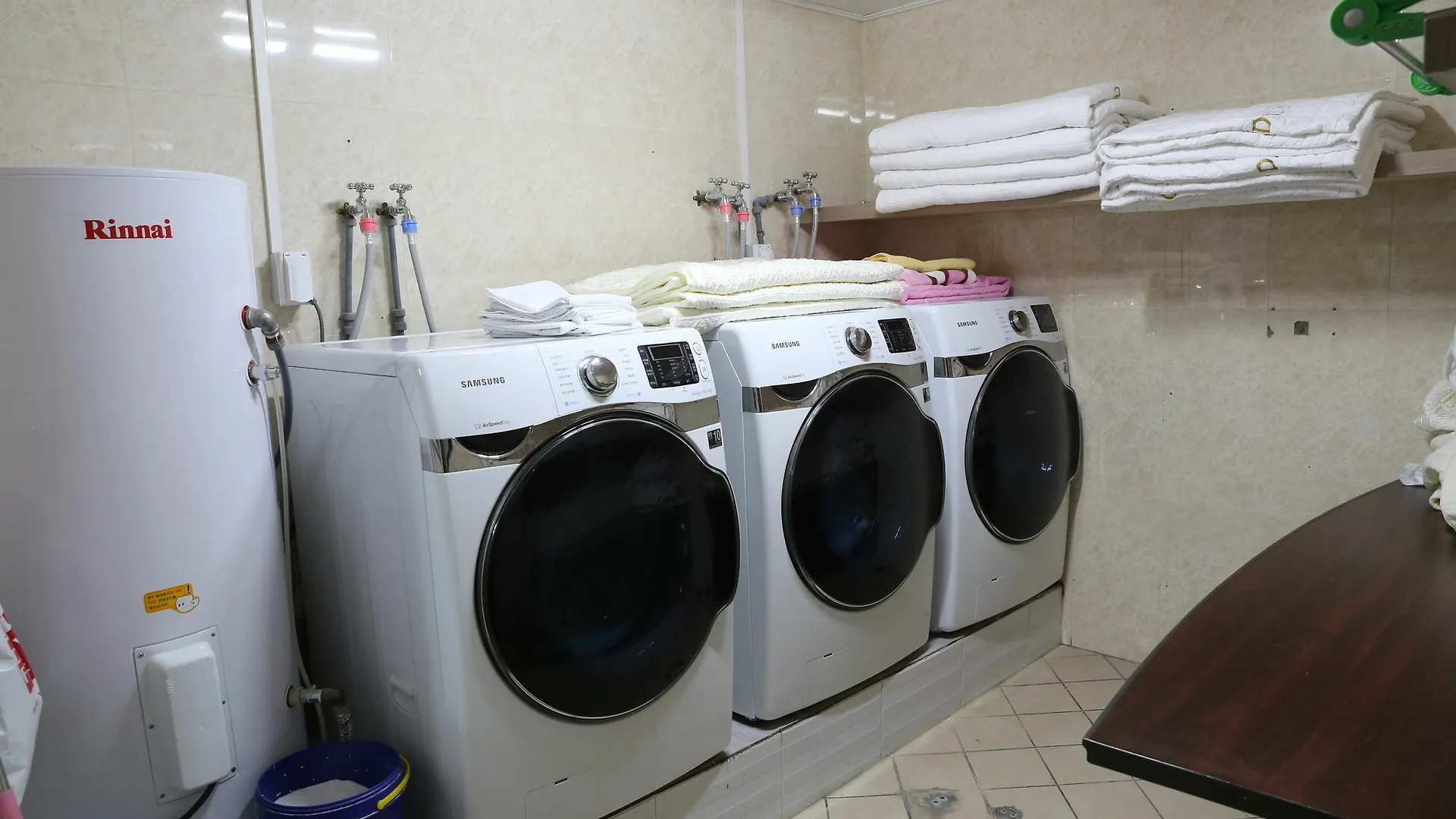Grand Field Residence Hostel Seoul
