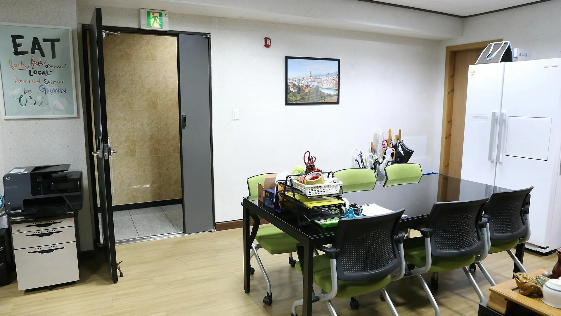Hotel Grand Field Residence Hostel Seoul