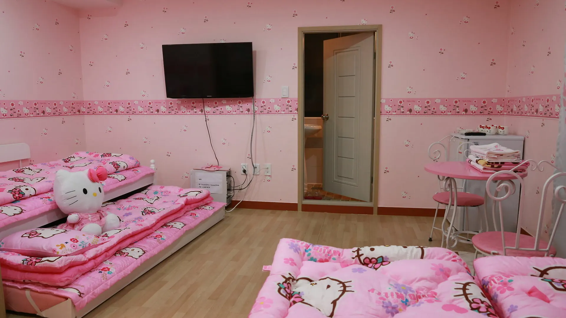 Grand Field Residence Hostel Seoul 2*,  Südkorea
