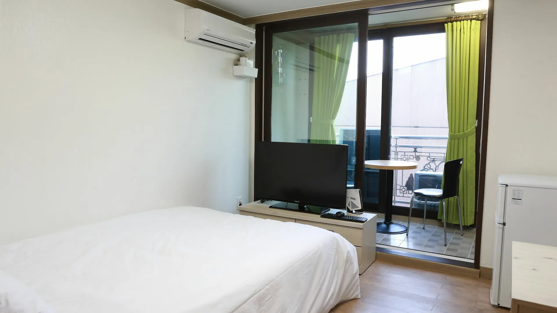 Grand Field Residence Hostel Seoul