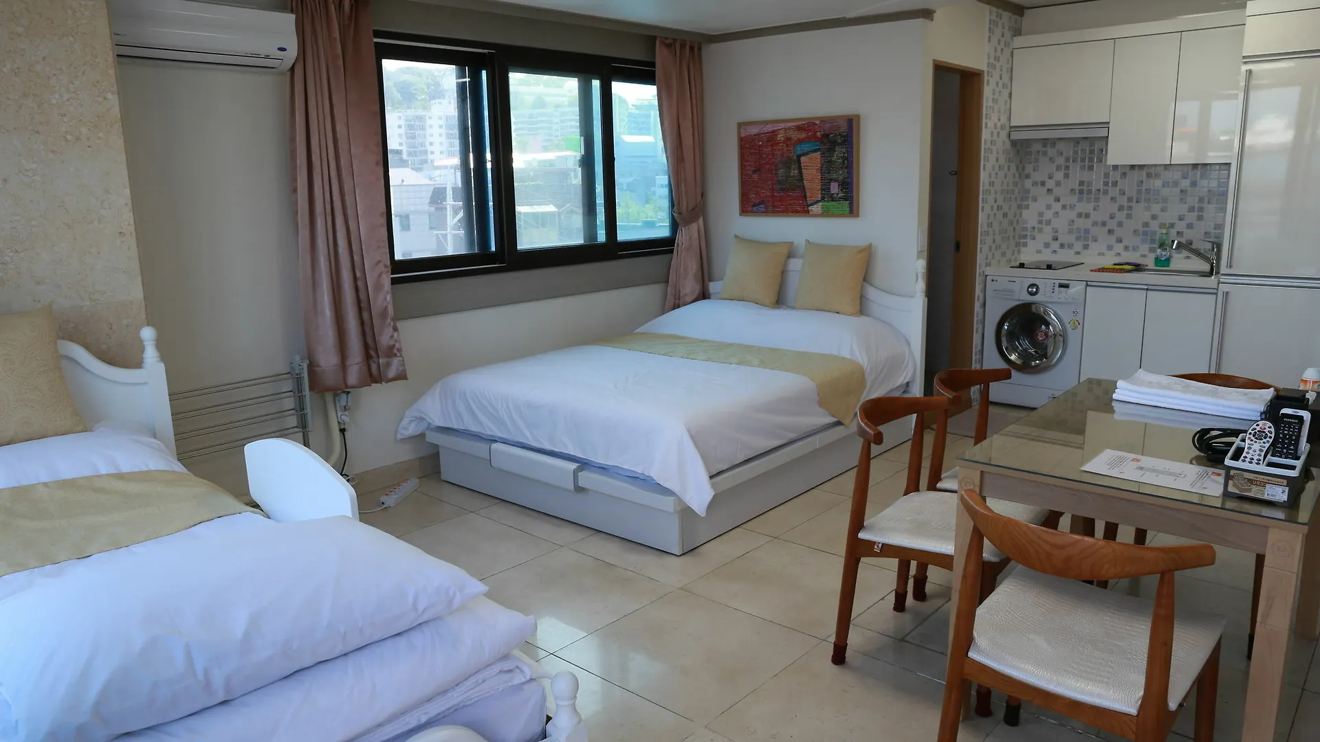 Grand Field Residence Hostel Seoul