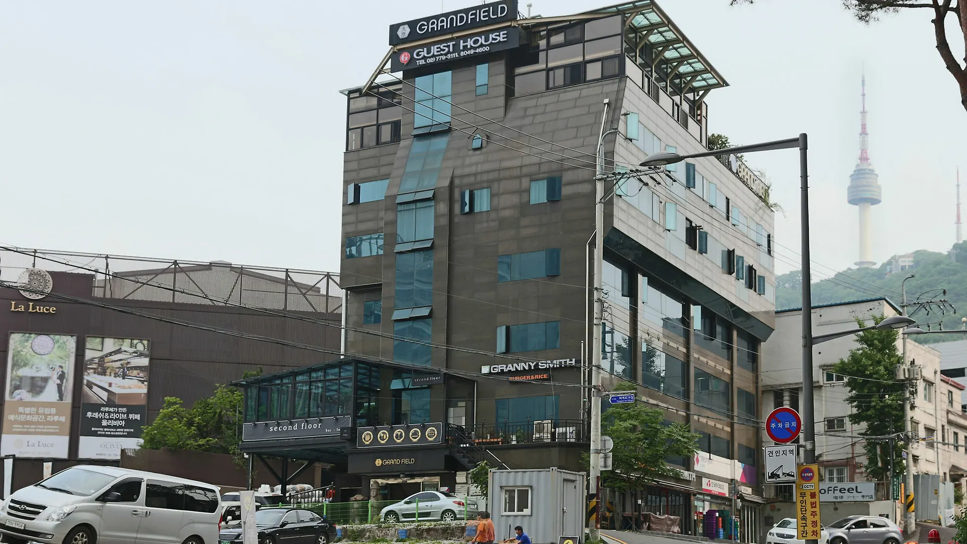 Grand Field Residence Hostel Seoul 2*,  Südkorea
