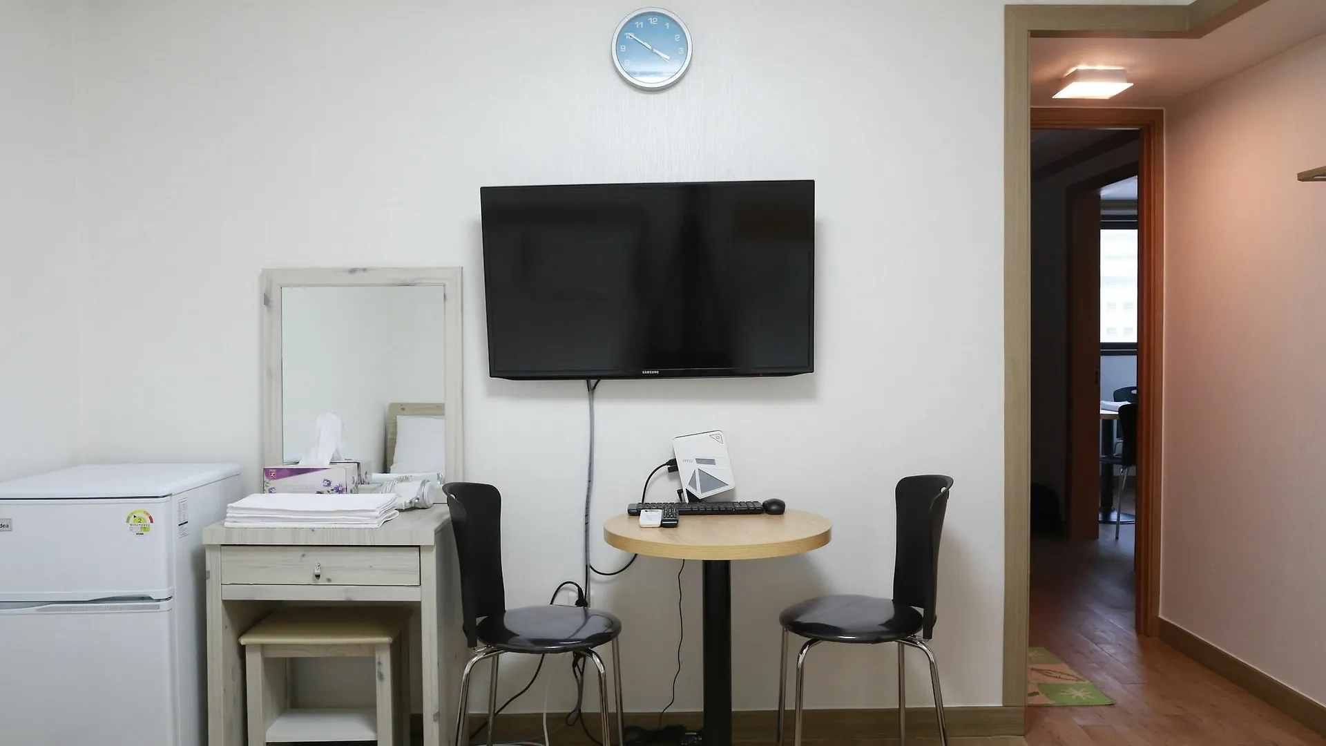 Hotel Grand Field Residence Hostel Seoul