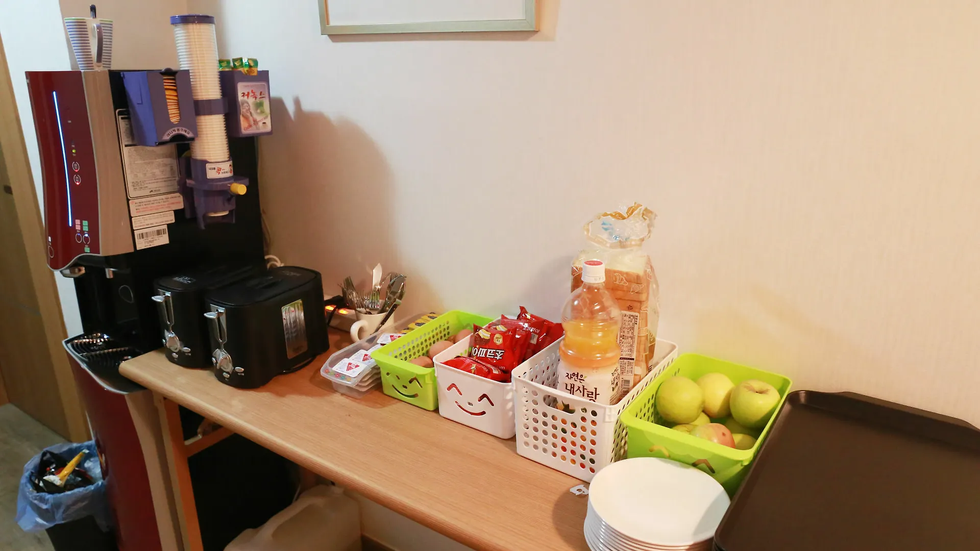 Grand Field Residence Hostel Seul